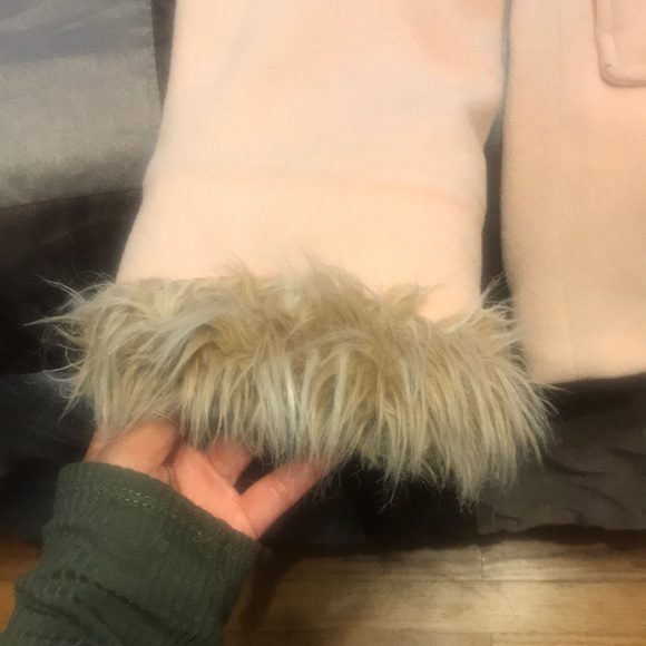 Coat - Picture 6 of 8